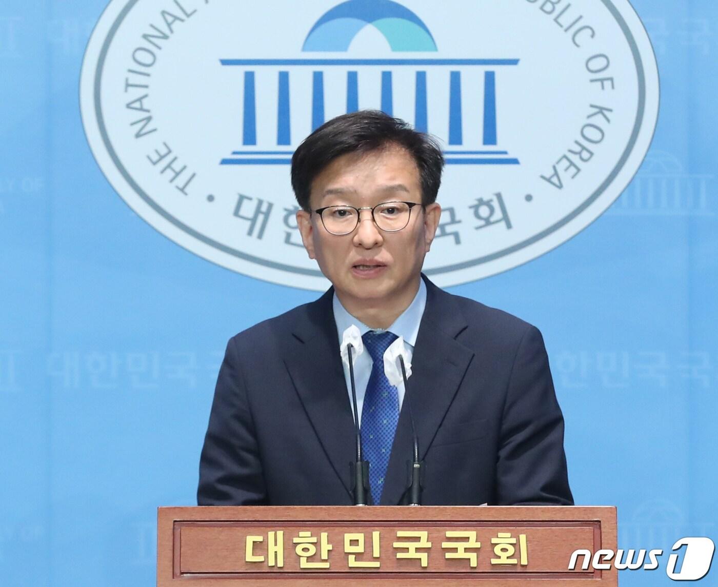 본문 이미지 - 권칠승 더불어민주당 수석대변인. 2023.6.7/뉴스1 ⓒ News1 송원영 기자