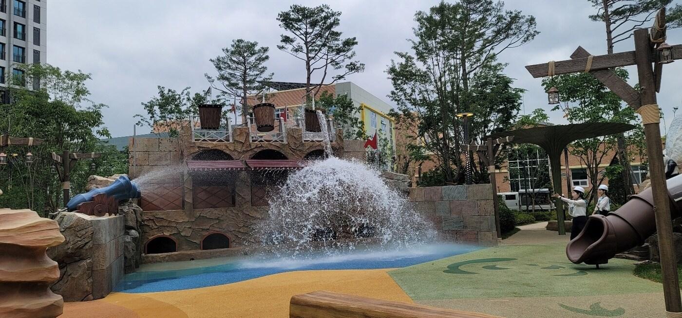 인천시 서구 검암역로열파크씨티푸르지오 내 놀이터 전경. 2023.6.8/뉴스1ⓒ황보준엽 기자