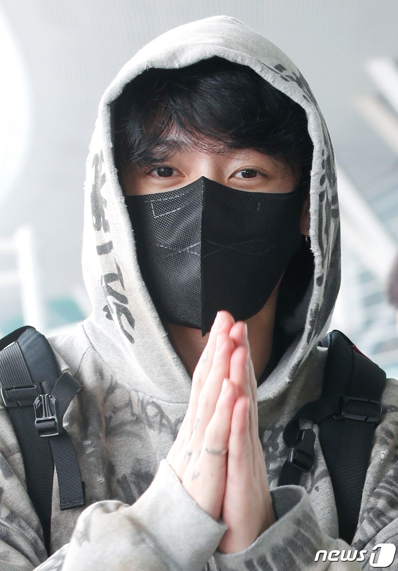 본문 이미지 - 방탄소년단(BTS) 정국이 살인 애교로 아미를 녹였다. ⓒ News1 권현진 기자