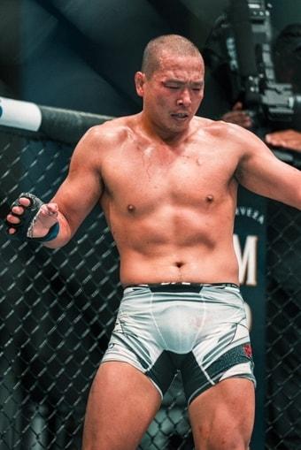 본문 이미지 - UFC 4연승을 기록한 박준용 (UFC 제공)