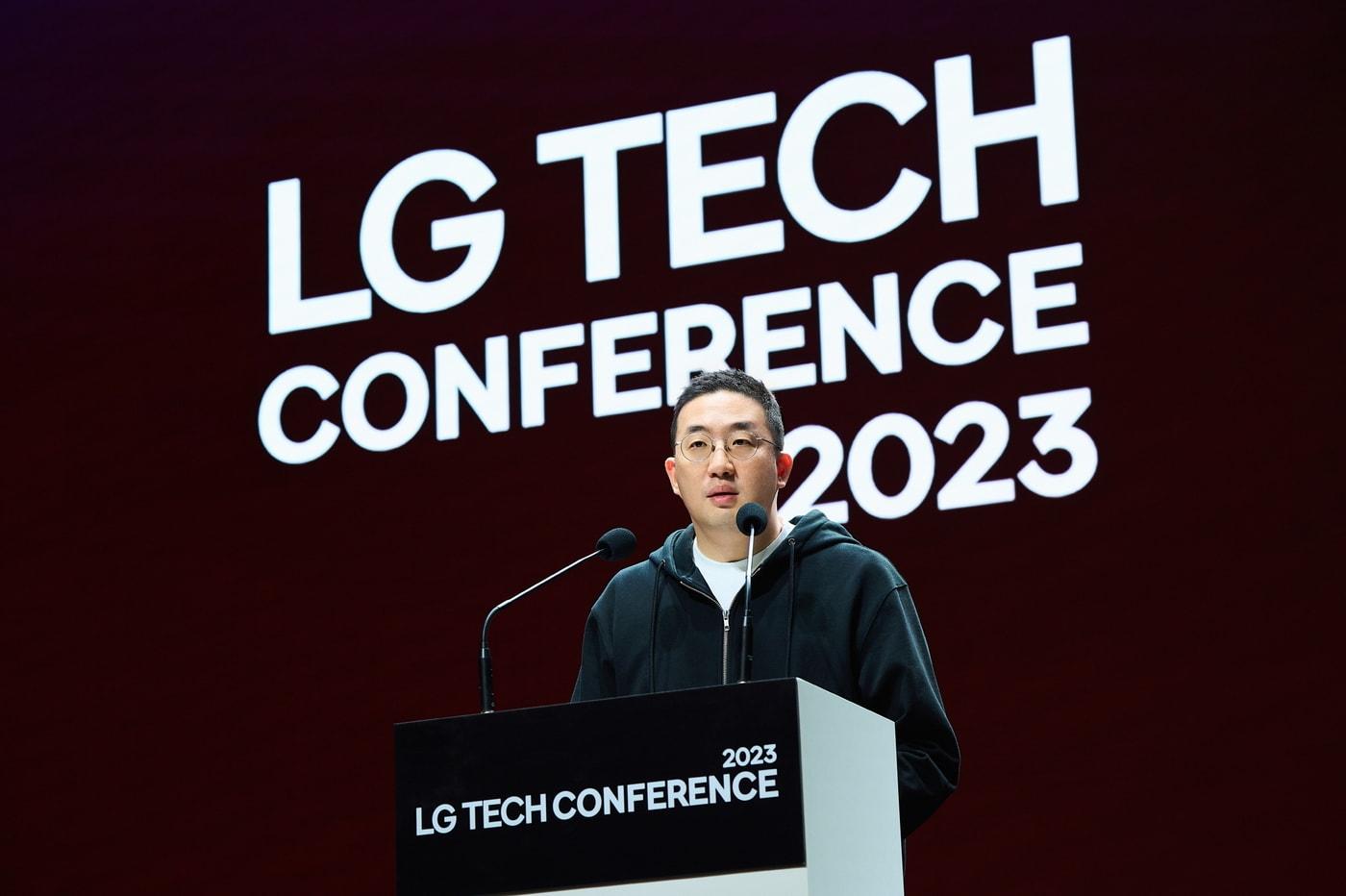 본문 이미지 - 'LG테크콘퍼런스' 참석한 구광모 LG 대표