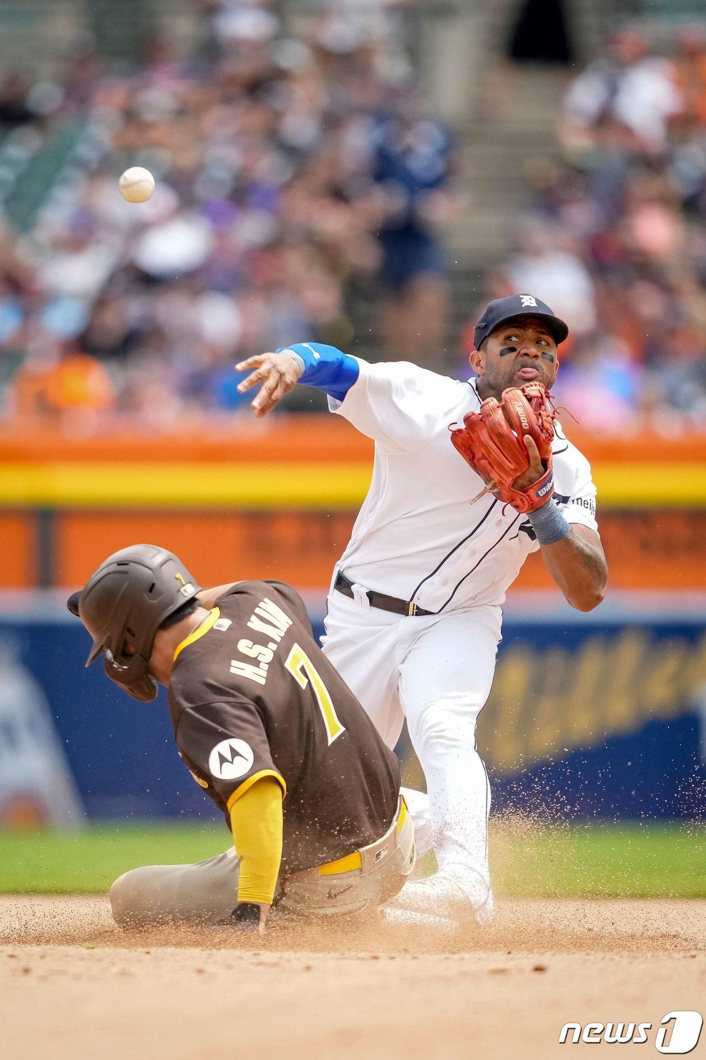 본문 이미지 - 김하성(아래). ⓒ AFP=뉴스1