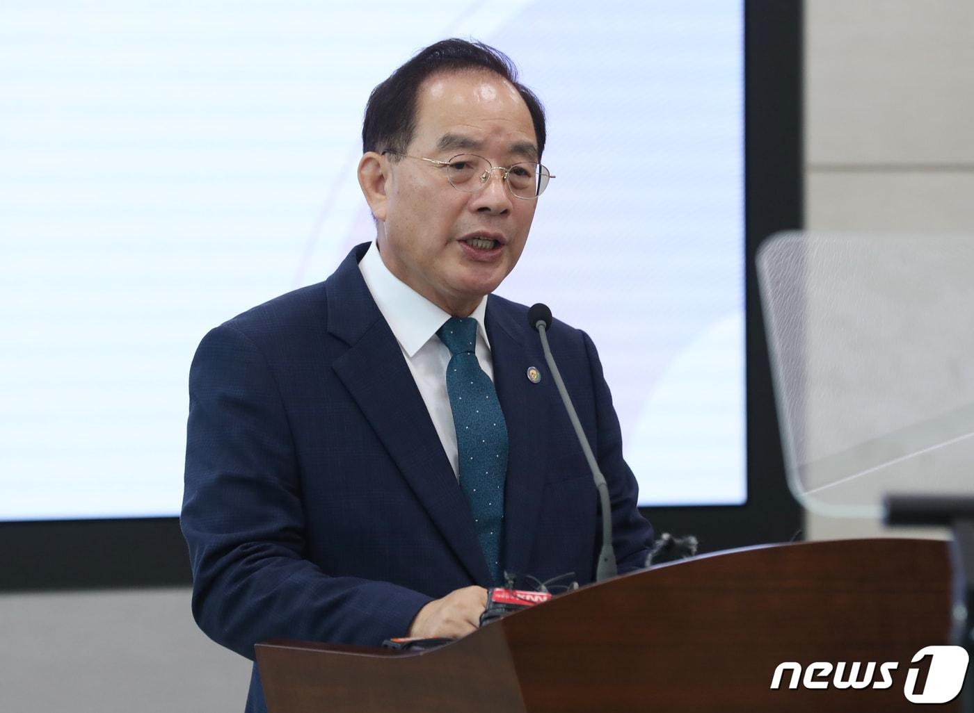 본문 이미지 - 하윤수 부산시교육감 ⓒ News1 DB