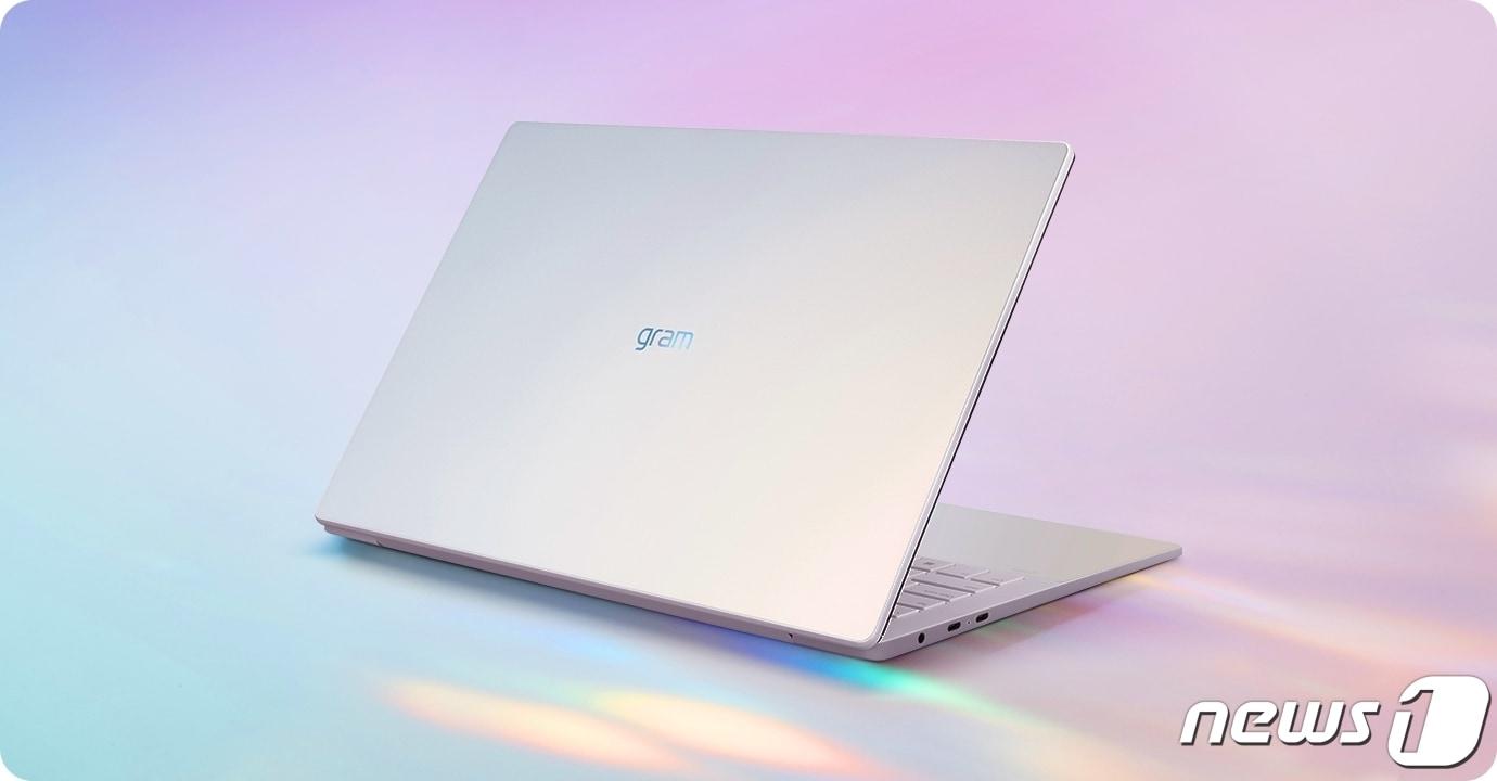 본문 이미지 - LG 그램 스타일 