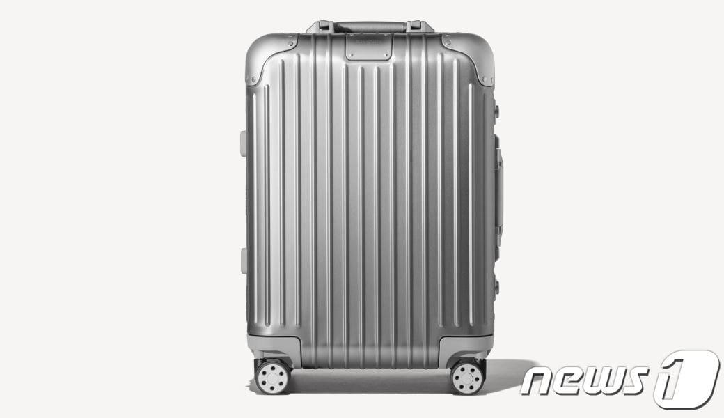 본문 이미지 - 리모와 캐리어.(리모와 홈페이지)