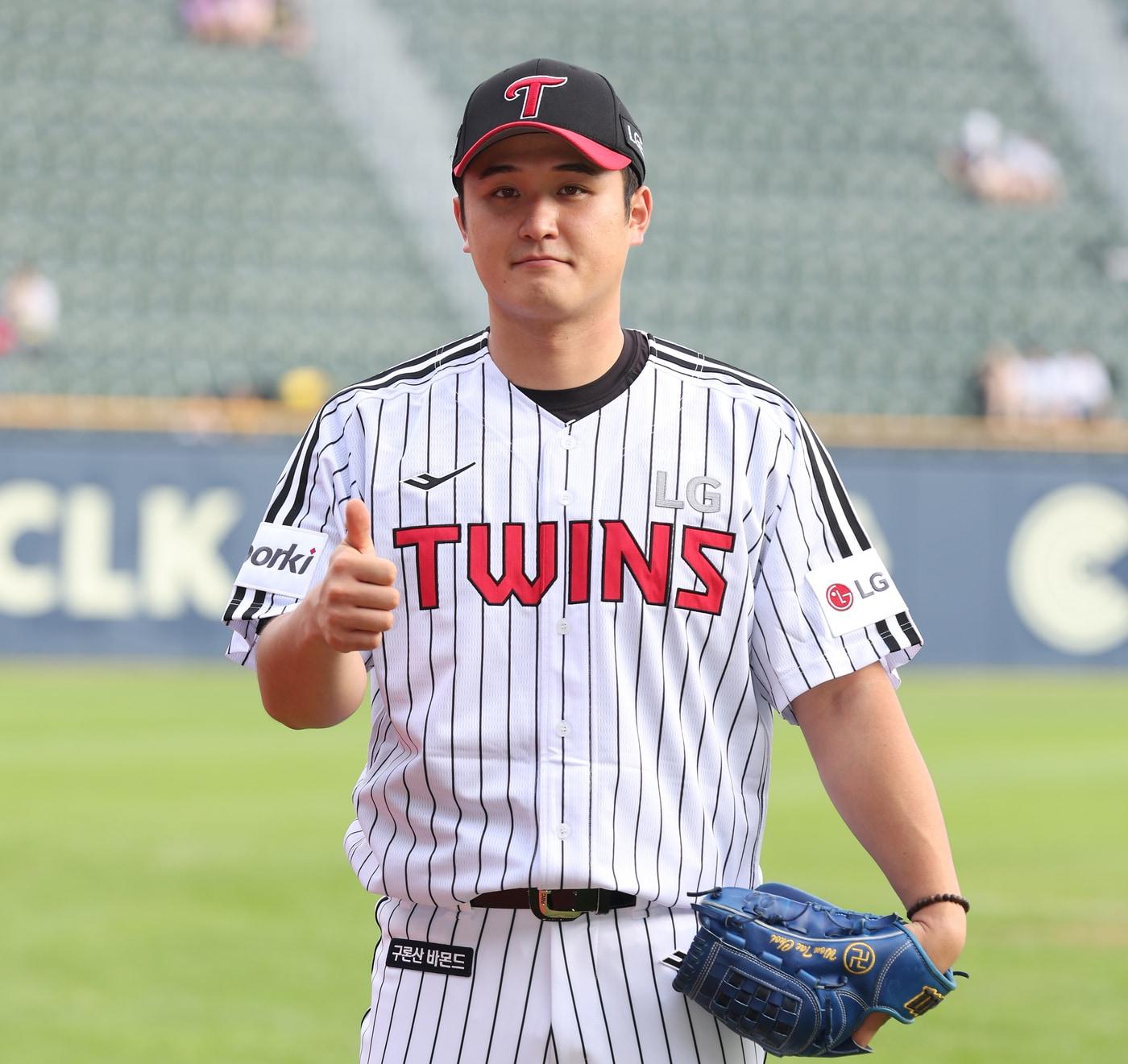 본문 이미지 - LG로 이적한 최원태.(LG 트윈스 제공)