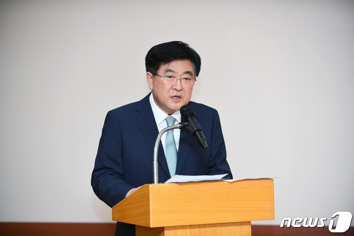 본문 이미지 - 권오갑 HD현대 회장.(HD현대 제공)