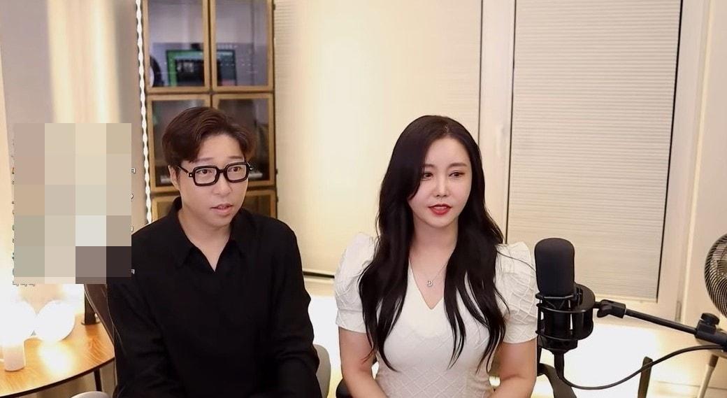 본문 이미지 - 대도서관(왼), 윰댕, 대도서관 라이브방송 캡처