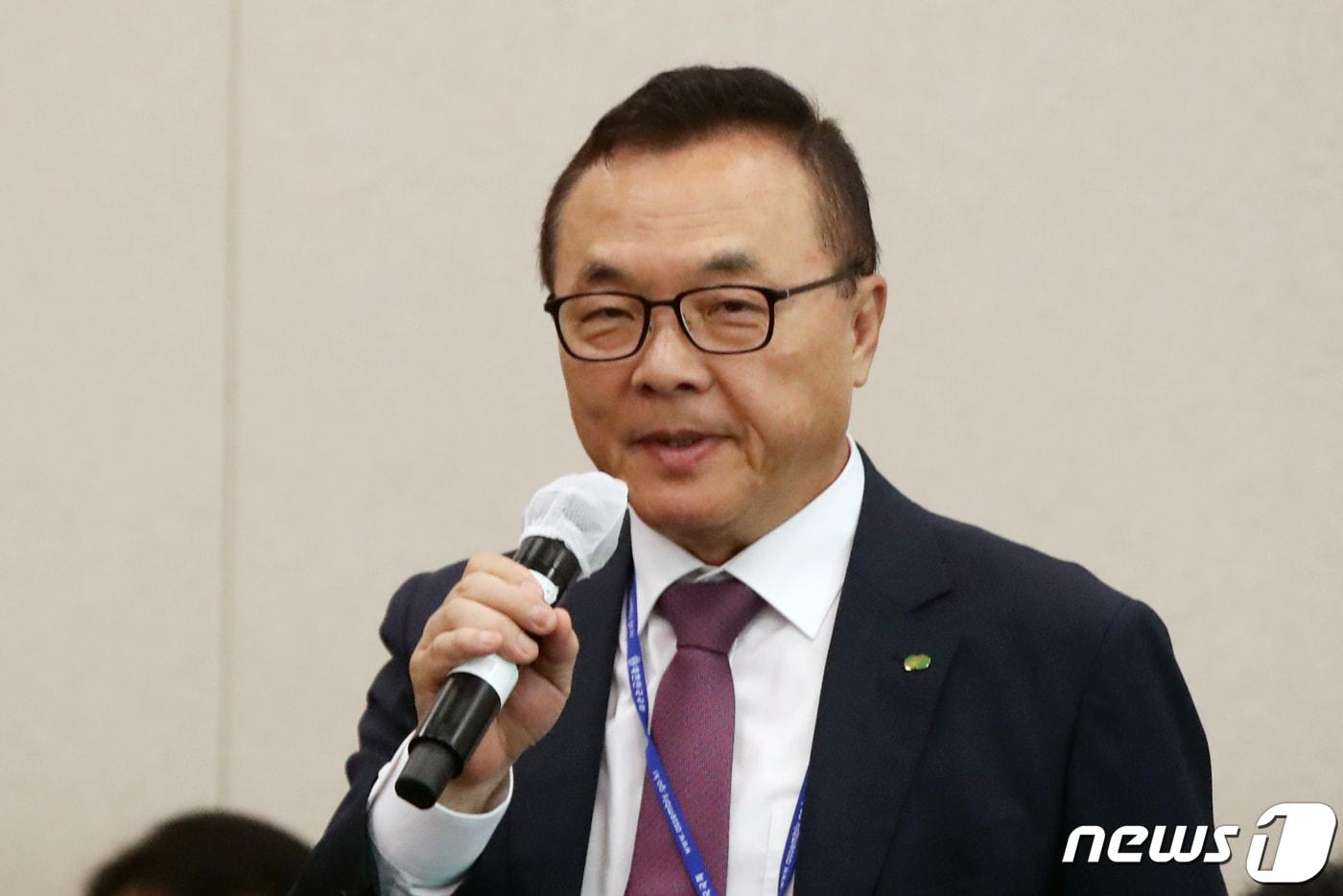 본문 이미지 - 황주호 한국수력원자력 사장이 서울 여의도 국회에서 열린 산업통상자원중소벤처기업위원회 전체회의에서 정청래 더불어민주당 의원 질의에 답하고 있다. 2023.7.5/뉴스1 ⓒ News1 황기선 기자
