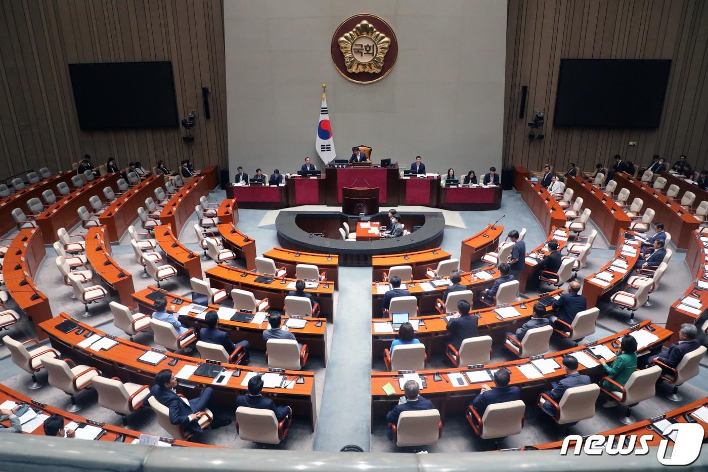본문 이미지 - 6일 오전 서울 여의도 국회에서 예산결산특별위원회 전체회의가 열리고 있다. 2023.7.6/뉴스1 ⓒ News1 황기선 기자
