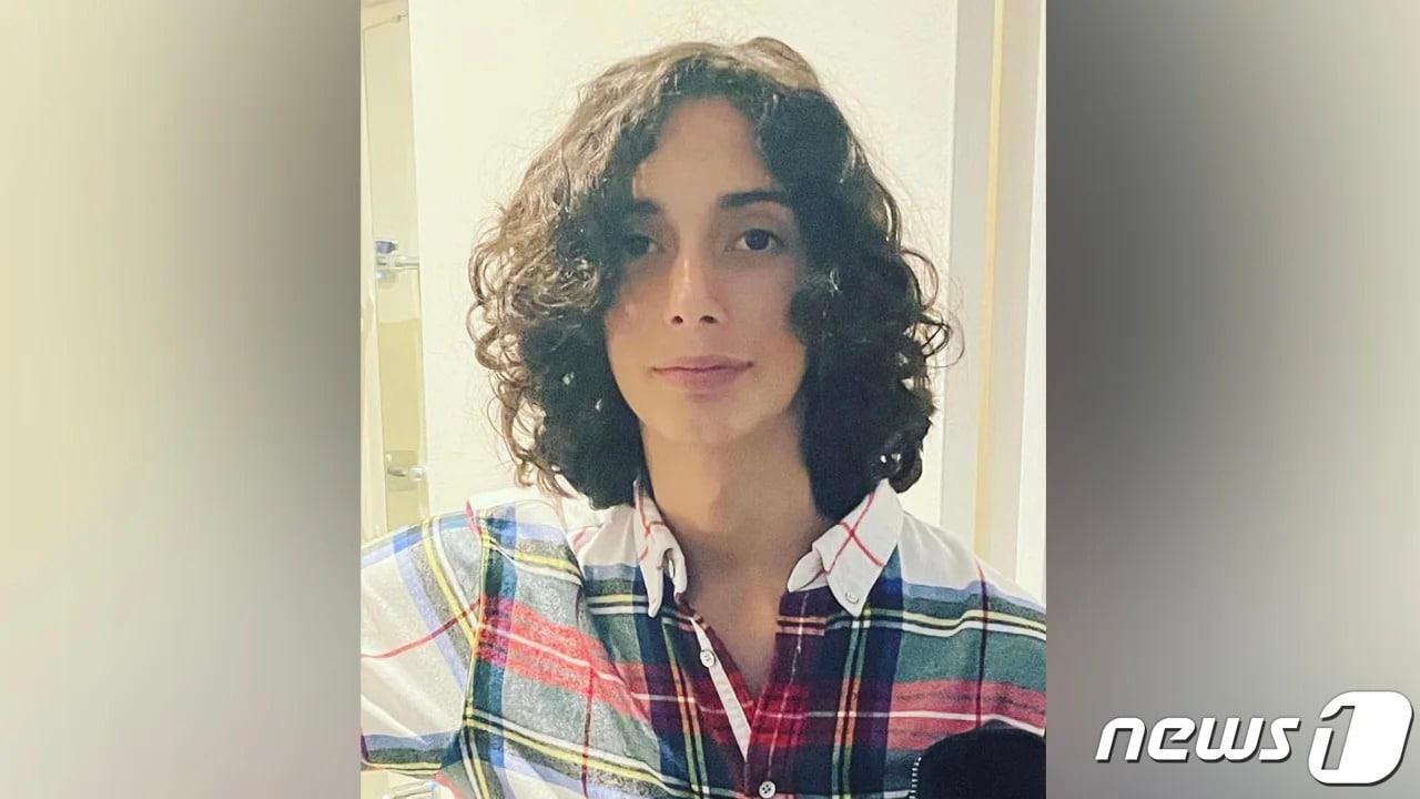 본문 이미지 - 할리우드 배우 로버트 드 니로(79)의 손자 리안드로 드 니로 로드리게스(19).(로버트의 드레나 인스타그램 갈무리).