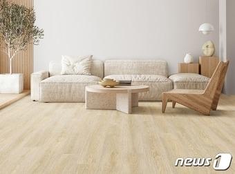 본문 이미지 - 현대L&C의 바닥 마감재 신제품 '아티움'이 시공된 모습 (현대L&C 제공)