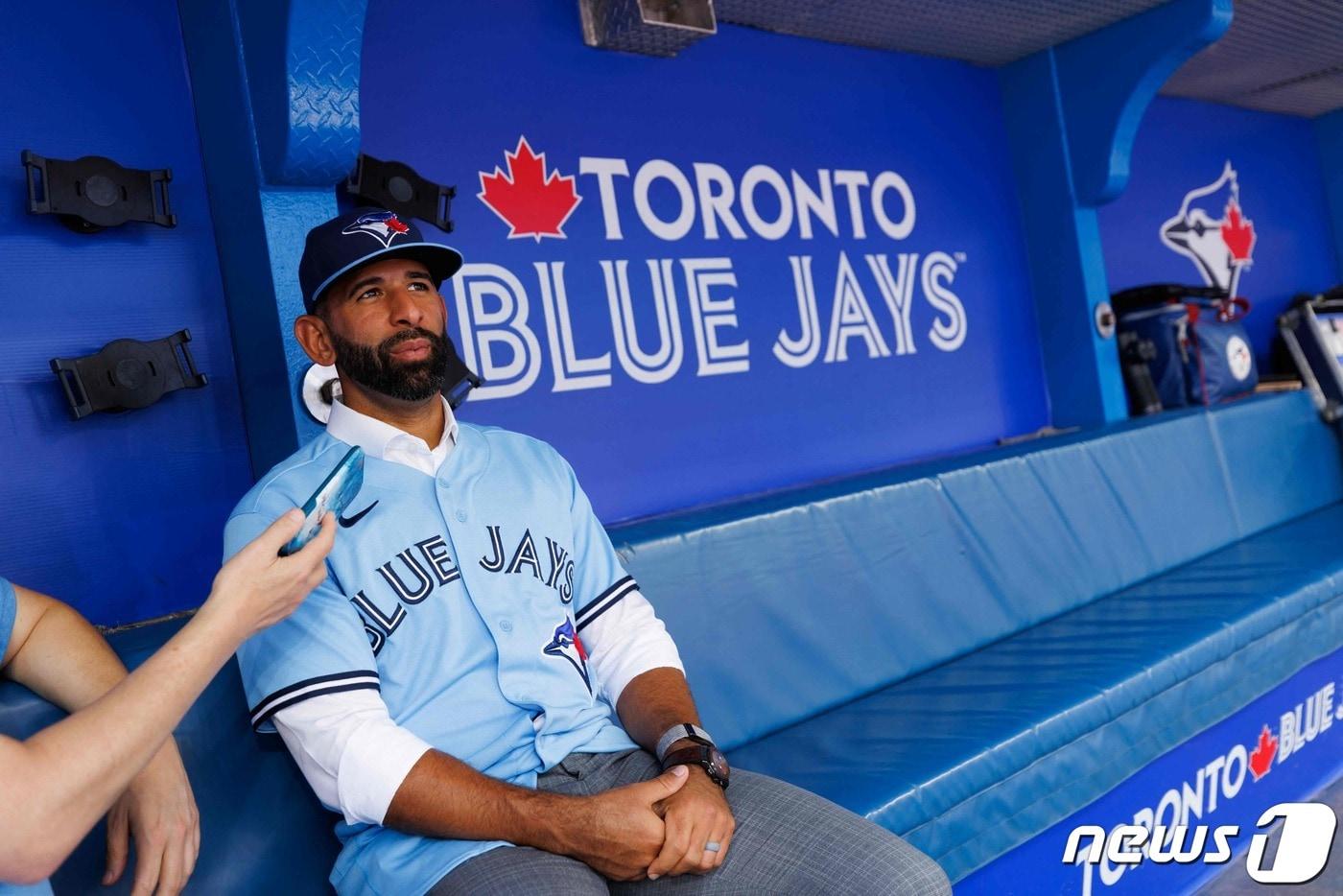 토론토 블루제이스와 하루 계약을 맺은 호세 바티스타. ⓒ AFP=뉴스1