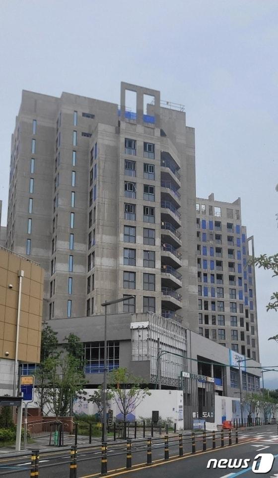 본문 이미지 -  대전도시공사가 발주한 유성구 구암동의 행복주택./ 뉴스1 ⓒ News1 백운석 기자