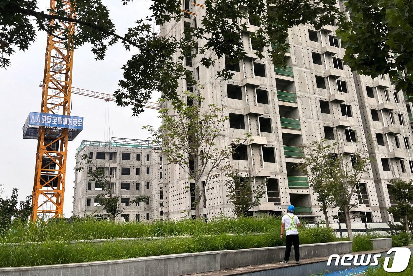 중국 건설사 컨트리가든이 베이징에 짓고 있는 아파트 건설현장 ⓒ 로이터=뉴스1