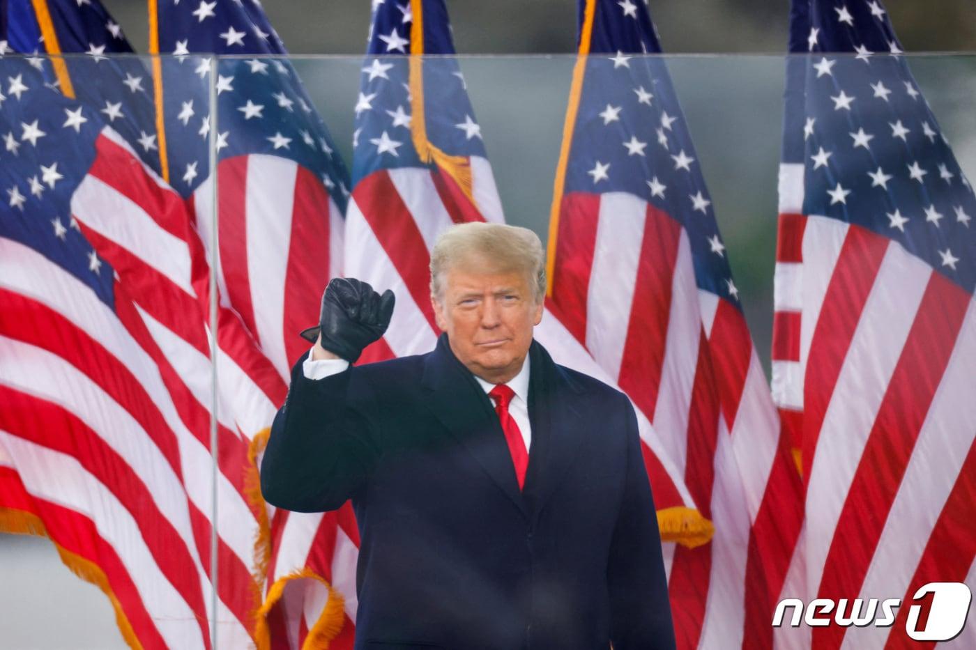 도널드 트럼프 전 미국 대통령이 지난 2021년 1월 6일(현지시간) 미국 워싱턴 의회에서 열린 2020년 미국 대선 결과에 이의를 제기하기 위한 집회에 참석한 모습이다. 2021.01.06/ ⓒ 로이터=뉴스1 ⓒ News1 임윤지 기자