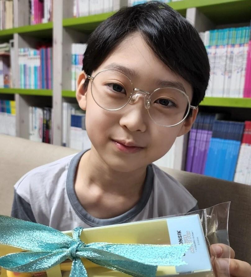 본문 이미지 - 'IQ 204' 백강현군이 서울과학고등학교 자퇴 소식을 알렸다. (인스타그램 갈무리)