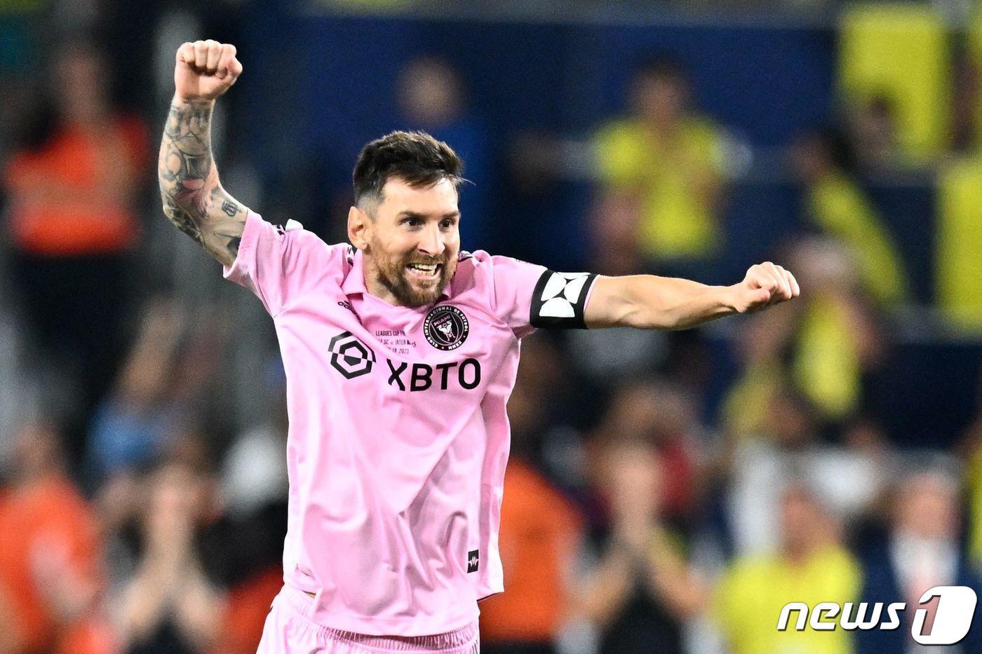 인터 마이애미의 리오넬 메시가 19일(현지시간) 테네시주 내슈빌 지오디스 파크에서 열린 내슈빌 SC와 리그스 컵서 승부차기 끝에 우승을 한 뒤 환호하고 있다. 2023.8.20 ⓒ AFP=뉴스1 ⓒ News1 우동명 기자