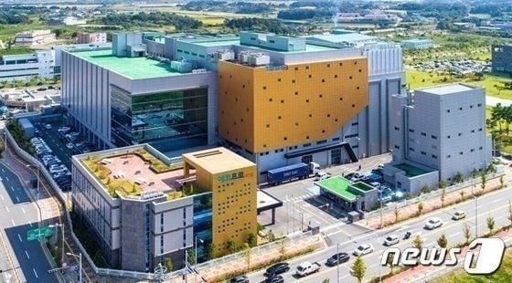 본문 이미지 - 에코프로비엠 청주 오창 본사 전경(에코프로 제공) ⓒ News1