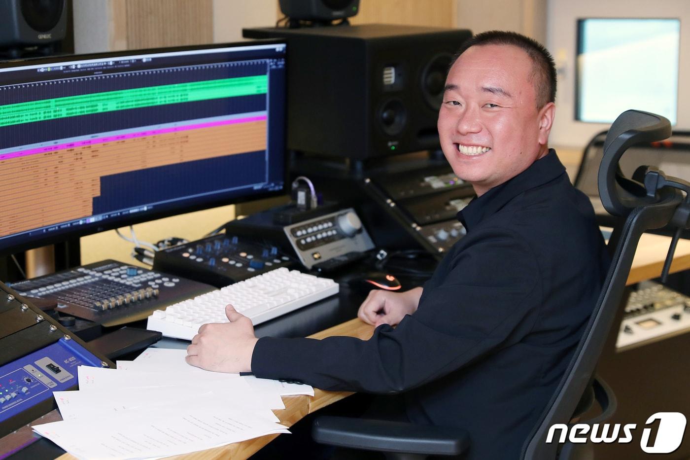 김윤기 스튜디오 더존 대표가 22일 서울 강남구의 사무실에서 뉴스1과 인터뷰를 하고 있다. 2023.8.22/뉴스1 ⓒ News1 민경석 기자