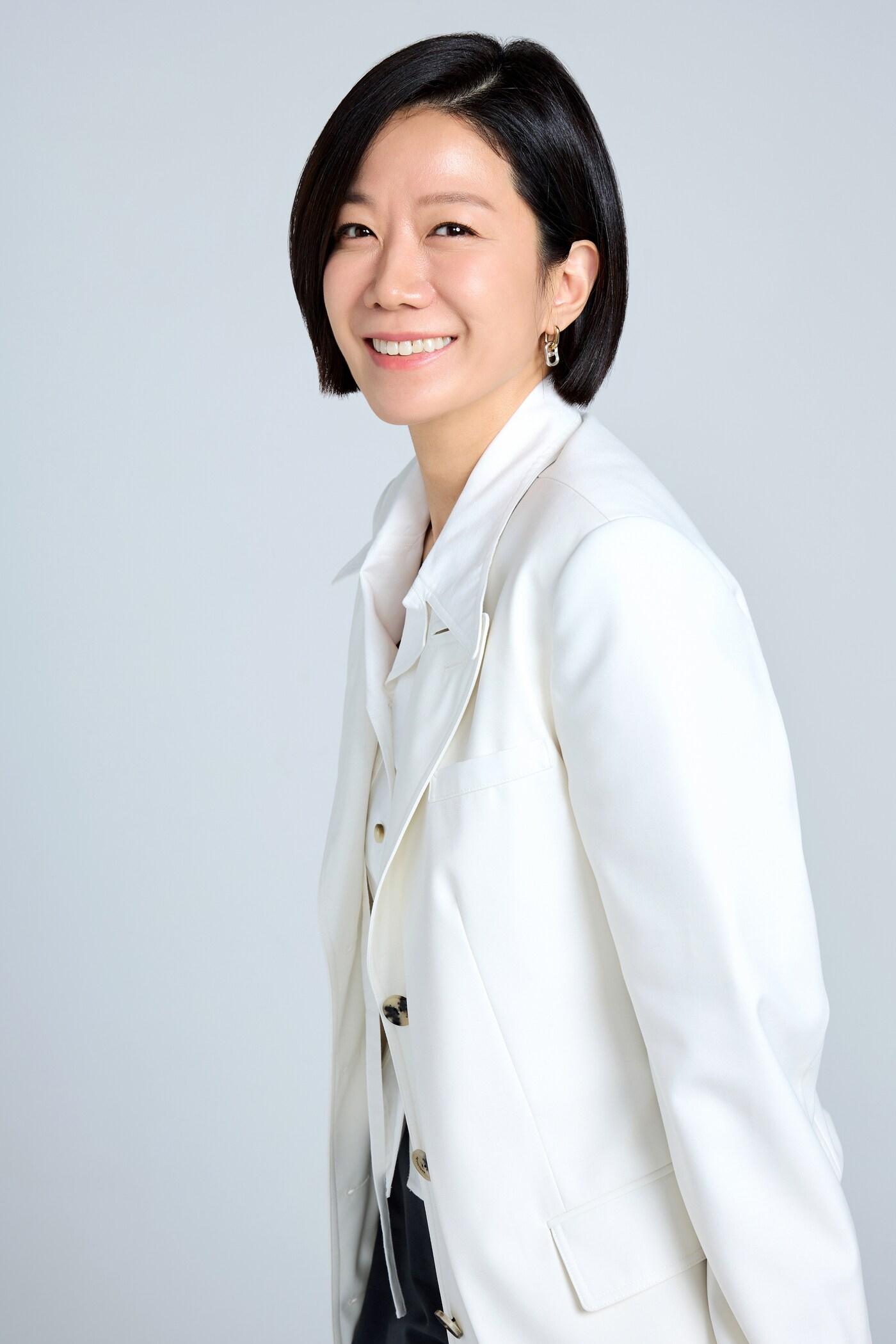 본문 이미지 - 배우 전혜진 / 호두앤유엔터테인먼트 제공
