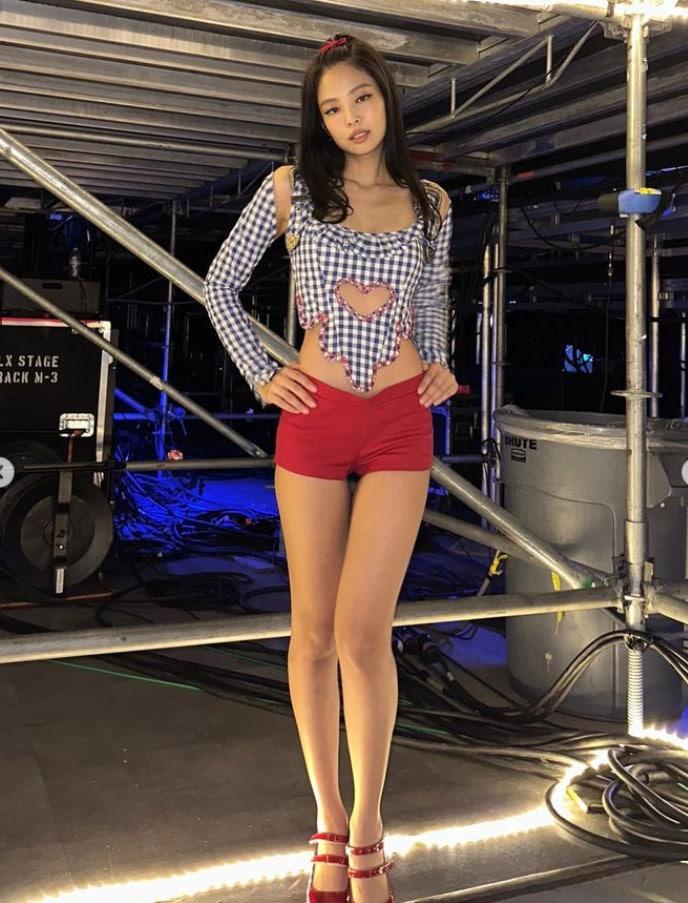 본문 이미지 - 사진=제니 인스타그램