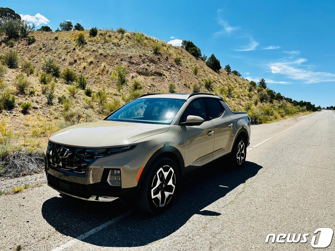 본문 이미지 -   현대차 픽업트럭 싼타크루즈.ⓒ 뉴스1 이동희 기자 