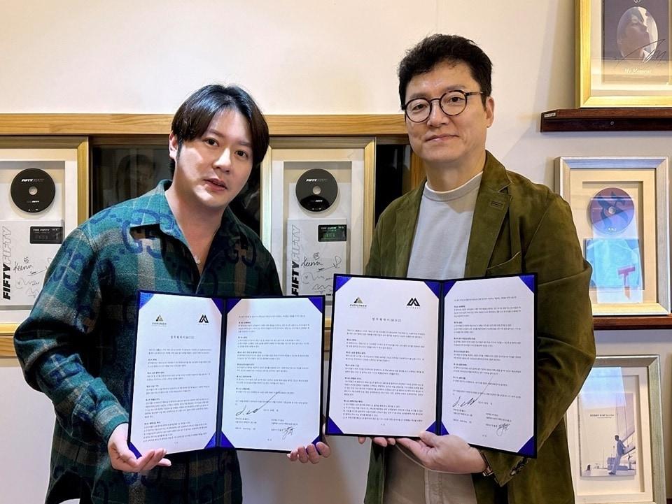 본문 이미지 - 데이비드 용과 전홍준 대표