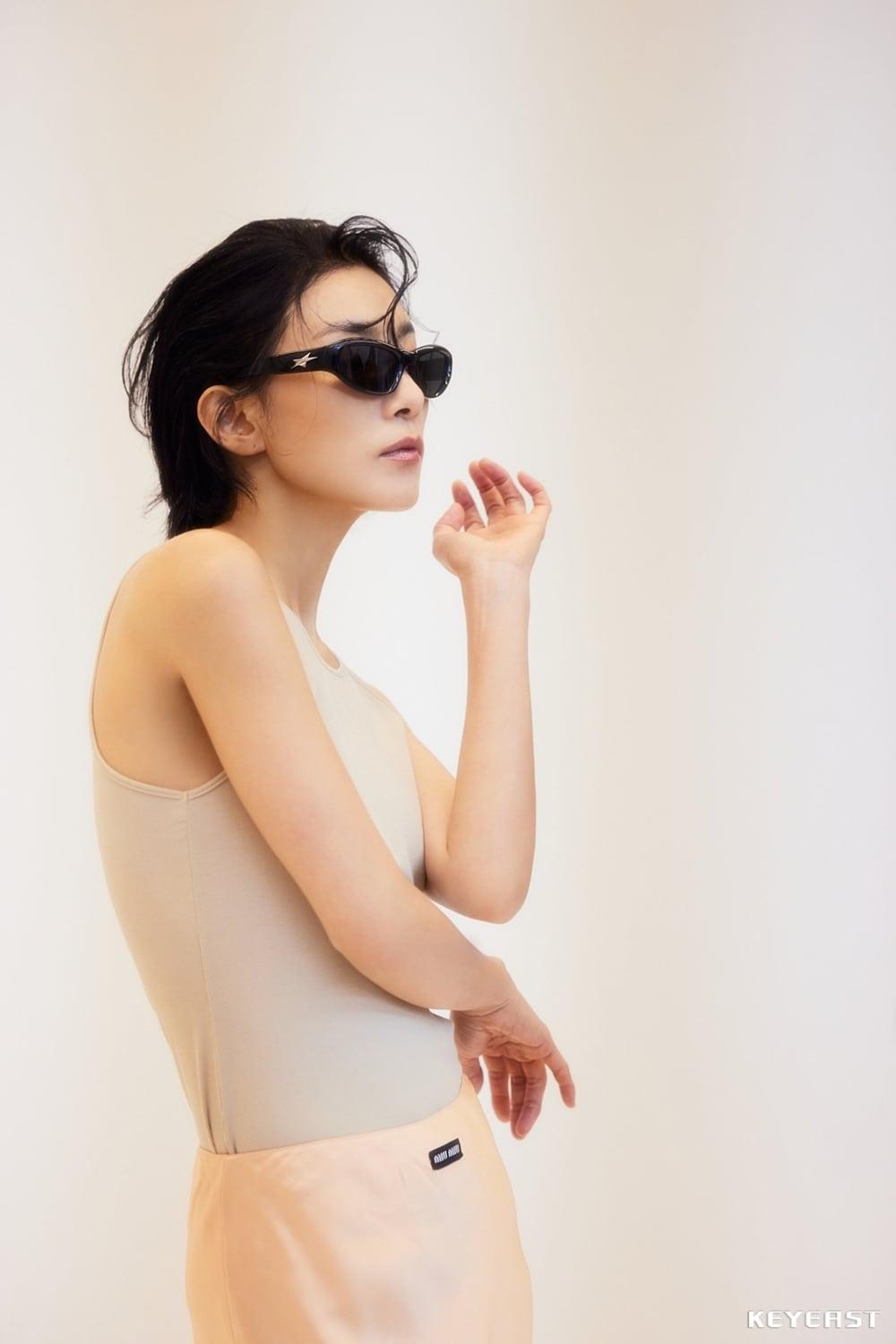 본문 이미지 - 김서형/지큐 코리아 화보/키이스트 제공