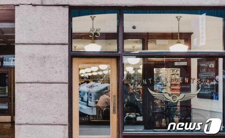 본문 이미지 - 미국 시카고에 위치한 인텔리젠시아 매장.(인텔리젠시아 홈페이지 갈무리)