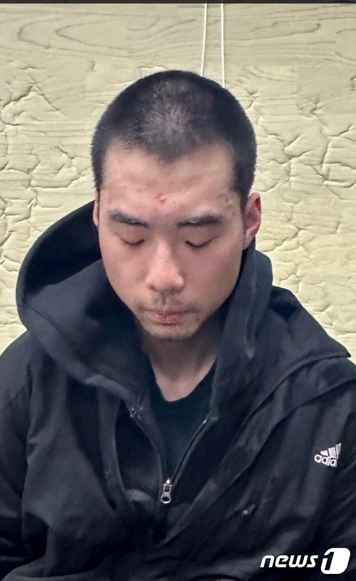 본문 이미지 - '분당 흉기난동범' 최원종(22) 모습.(경기남부경찰청 제공)