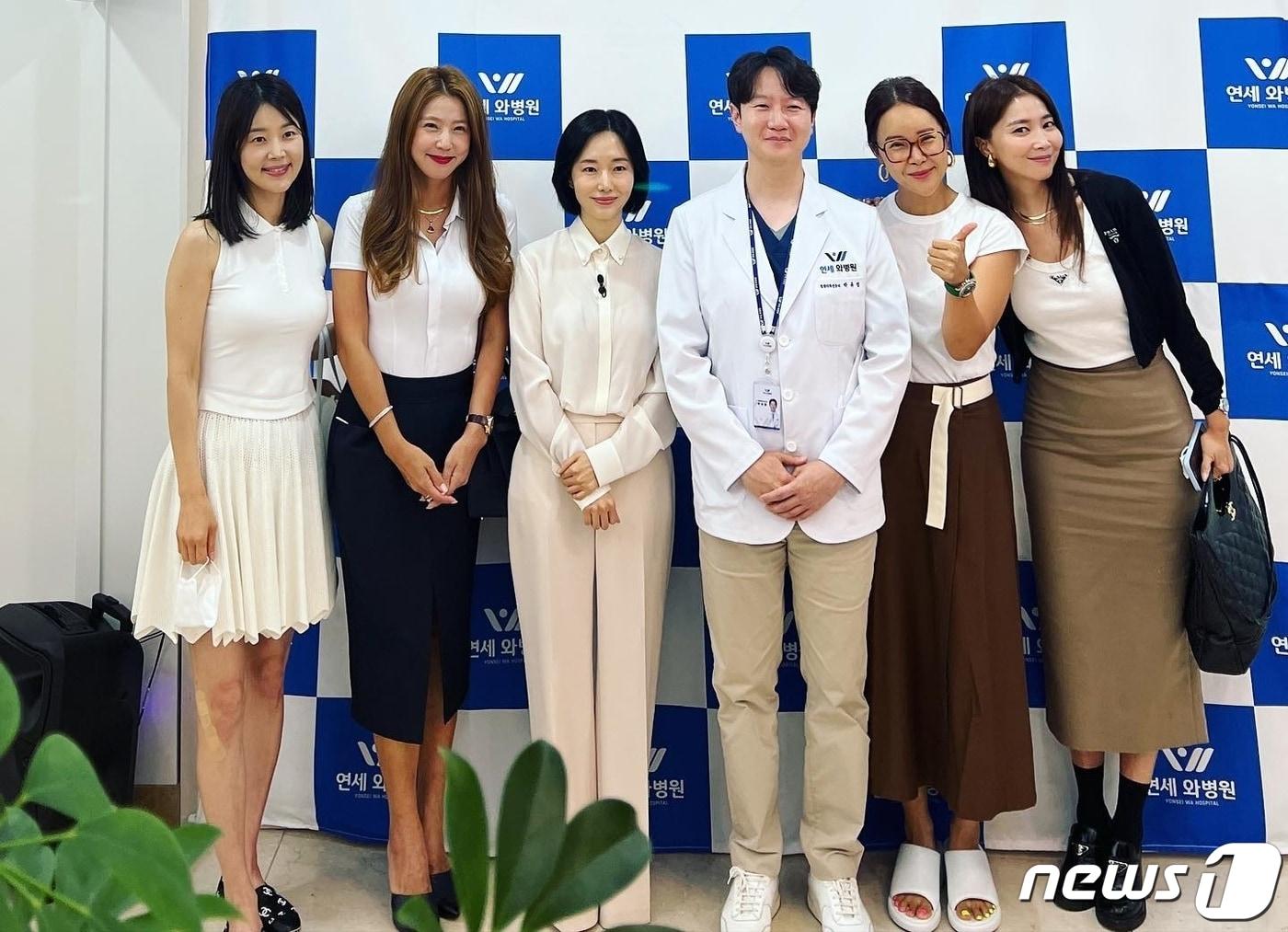 본문 이미지 - (이윤미 인스타그램 갈무리)