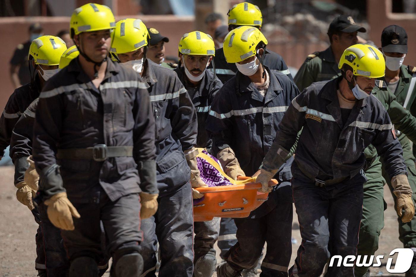 본문 이미지 - 모로코 지진 피해 현장. 2023.9.12 ⓒ AFP=뉴스1