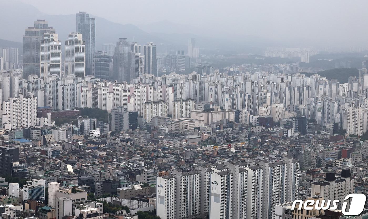  서울 강남구의 아파트 단지 모습. 2023.9.13/뉴스1 ⓒ News1 김진환 기자