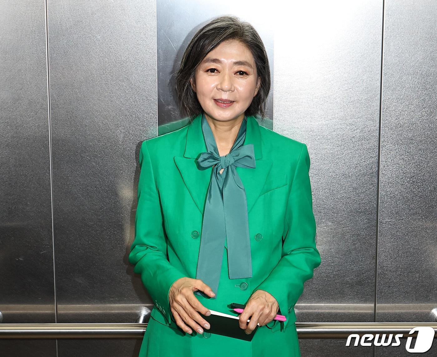 본문 이미지 - 김행 여성가족부 장관 후보자가 14일 오전 서울 서대문구 한국청소년활동진흥원에 마련된 인사청문회 사무실로 출근하고 있다. 2023.9.14/뉴스1 ⓒ News1 김진환 기자