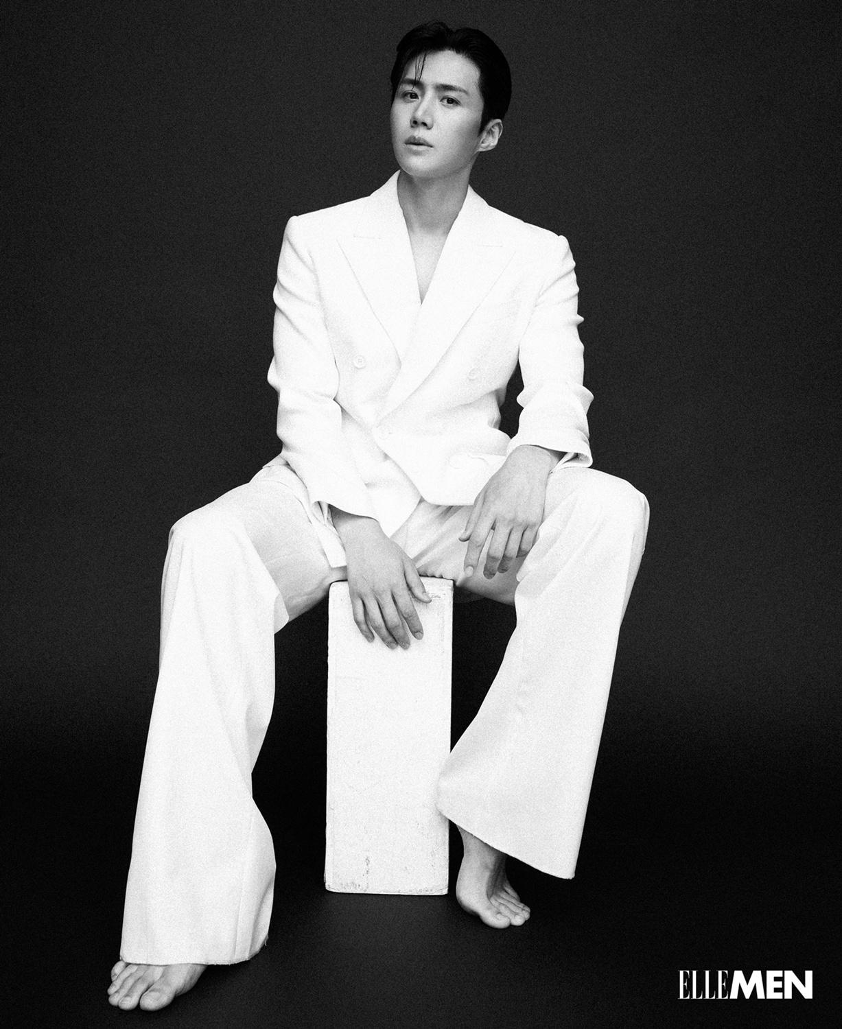 본문 이미지 - 김선호 / 엘르맨 싱가포르