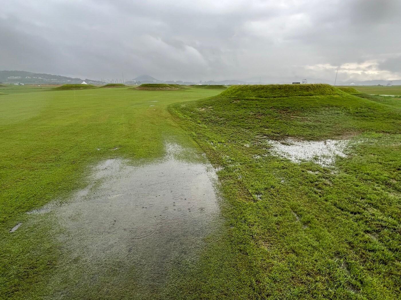 본문 이미지 - 우천취소된 KPGA 코리안투어 비즈플레이 전자신문 오픈 경기 장소인 코스모스 링스. (KPGA 제공)