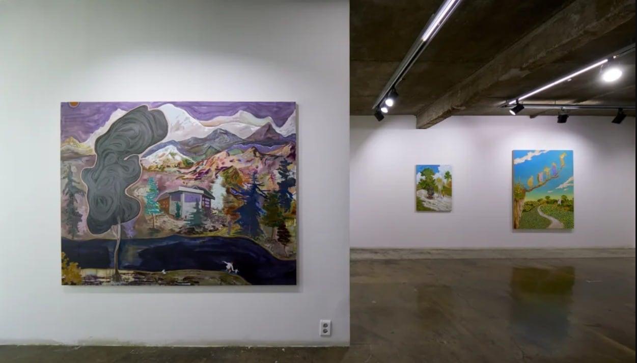 본문 이미지 -  우베 헨네켄(Uwe Henneken)과 피에르 크놉(Pierre Knop)의 2인전 '달콤한 풍경, 미지의 행인들' 전경. (초이앤초이 제공)