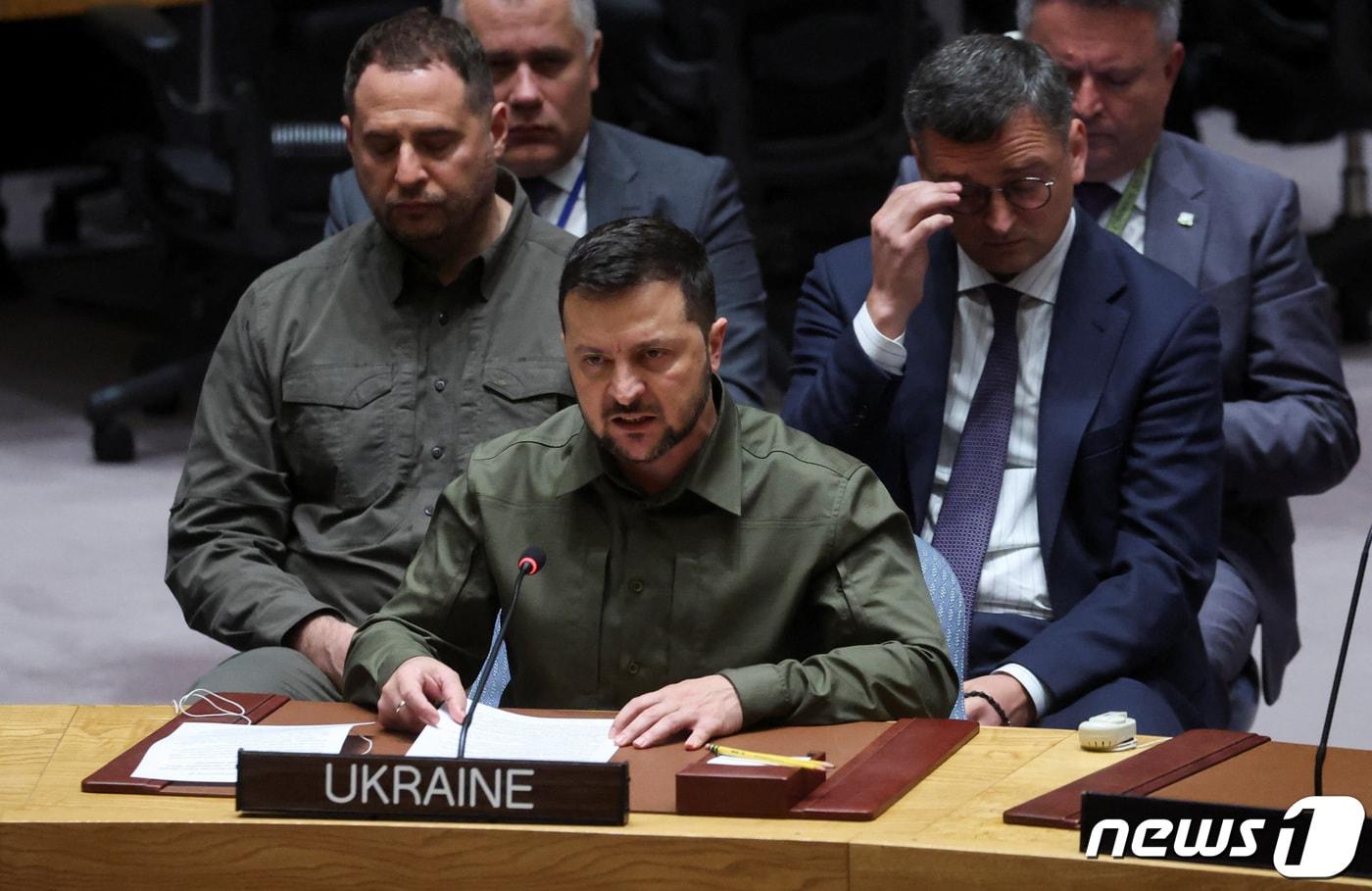 20일(현지시간) 볼로디미르 젤렌스키 우크라이나 대통령이 미국 뉴욕 유엔본부에서 열린 유엔 안전보장이사회(안보리) 회의에 참석해 러시아의 안보리 거부권을 박탈해야 한다고 주장했다. 2023.09.20/ ⓒ 로이터=뉴스1 ⓒ News1 박재하 기자