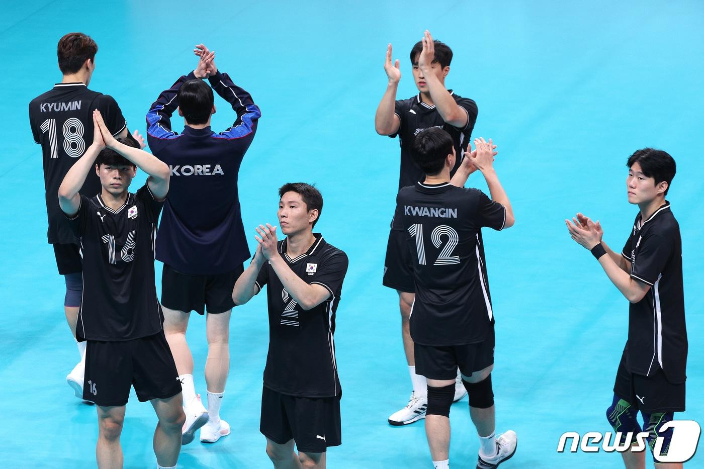본문 이미지 - 항저우 아시안게임 당시 배구 대표팀. 2023.9.22 ⓒ 뉴스1 신웅수 기자