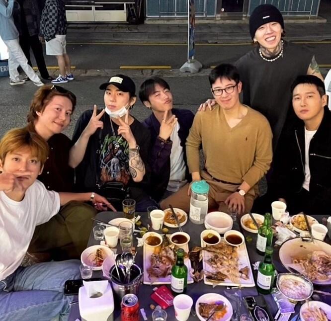 본문 이미지 - 블락비 인스타그램