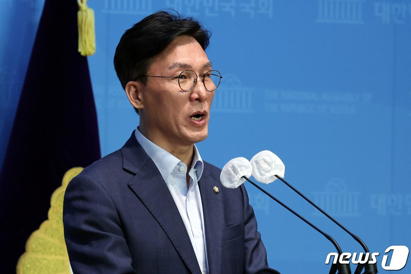 본문 이미지 - 김민석 더불어민주당 의원. 뉴스1 ⓒ News1 황기선 기자