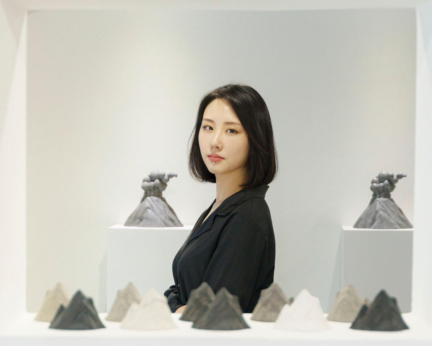 본문 이미지 -  이진영 작가. (성곡미술관 제공)