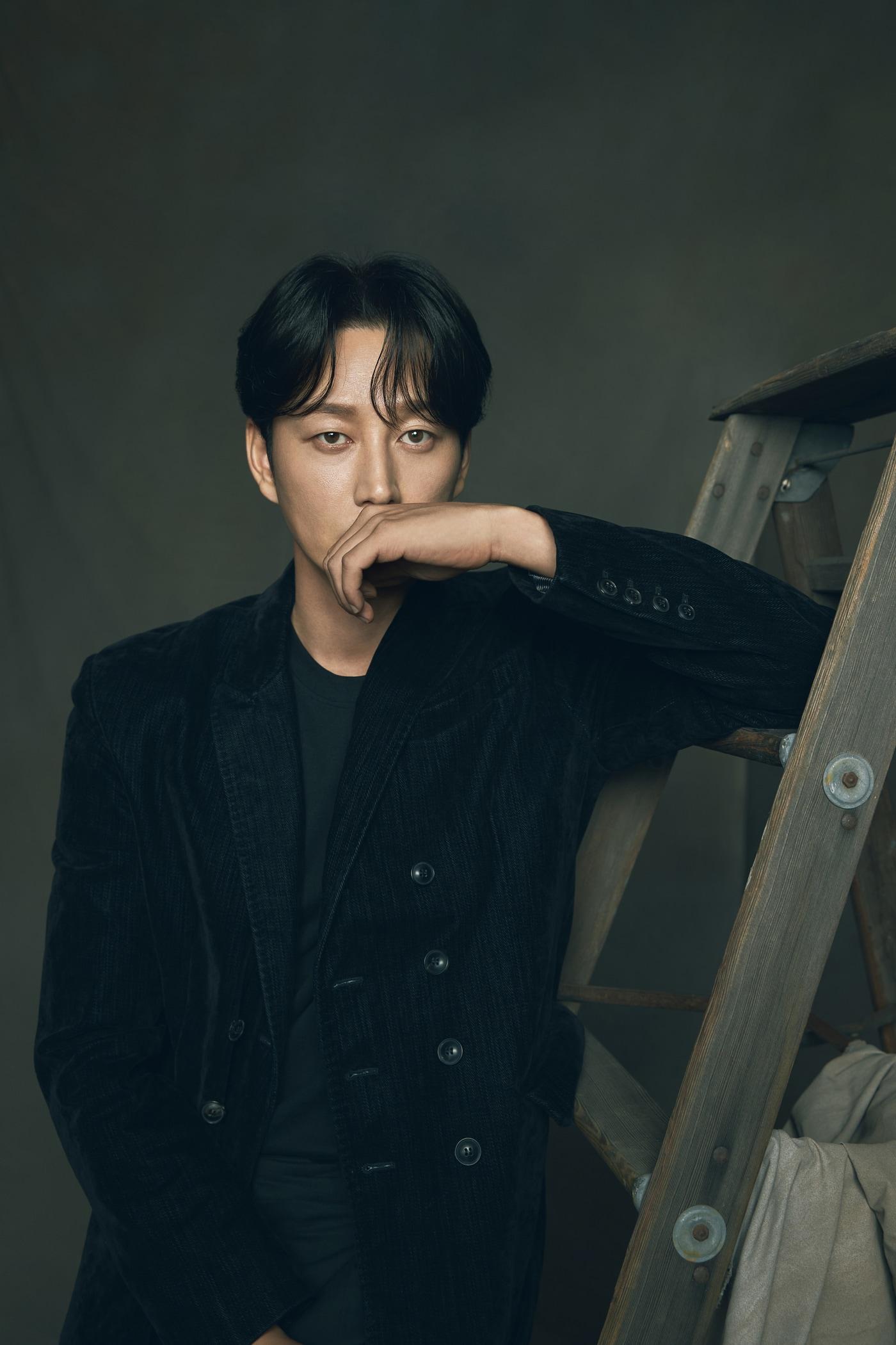 본문 이미지 - 배우 이현욱 / 넷플릭스 도적 칼의 소리 제공