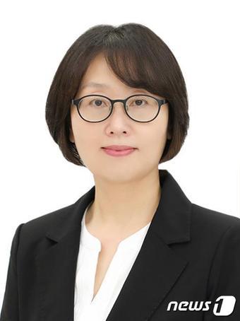 본문 이미지 - 김유미 식약처 신임 차장.(식약처 제공)