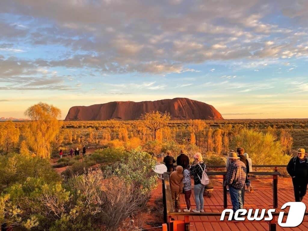 본문 이미지 - 호주 울룰루(하나투어 제공)