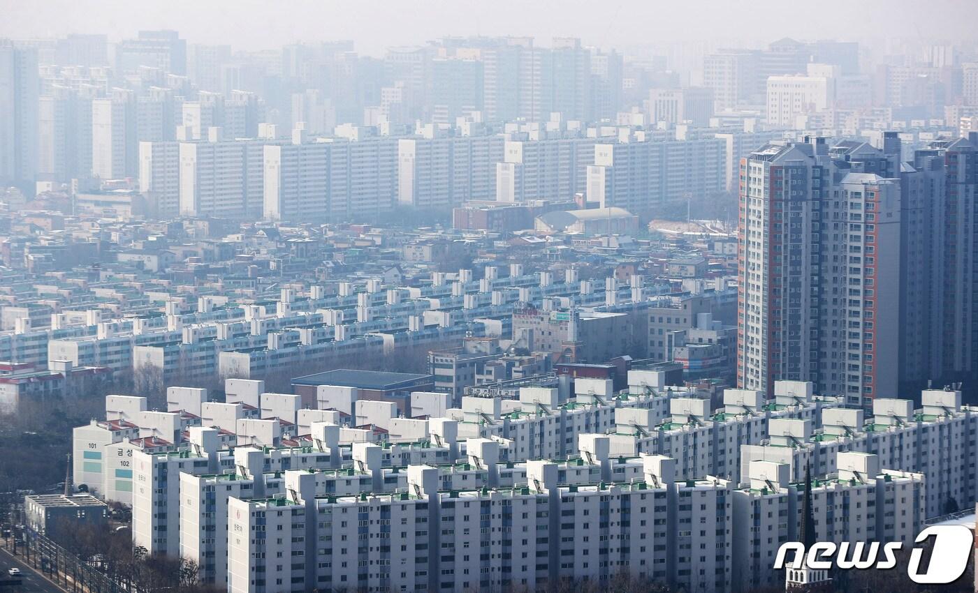 경기 수원시의 아파트 밀집 지역의 모습. 2024.1.10/뉴스1 ⓒ News1 김영운 기자