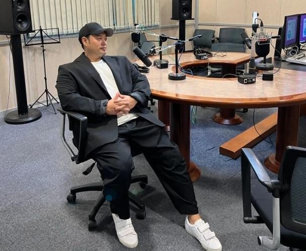 본문 이미지 - 유명 연예인들의 트레이너로 잘 알려진 양치승 바디스페이스 대표가 서울 강남구청을 고소한 것으로 알려졌다. 양치승 인스타그램 갈무리