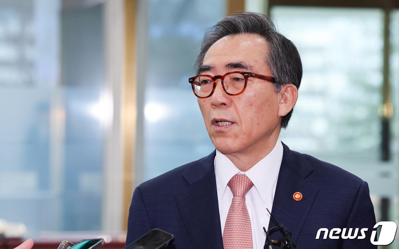 조태열 신임 외교부 장관이 11일 서울 종로구 외교부 청사로 출근하며 취재진의 질의에 답하고 있다. 2024.1.11/뉴스1 ⓒ News1 허경 기자