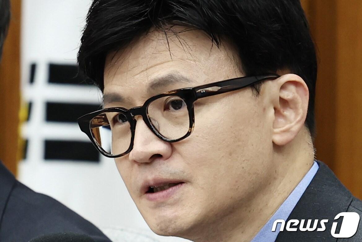 본문 이미지 - 한동훈 국민의힘 비상대책위원장이 14일 오전 서울 여의도 국회에서 열린 제16차 고위당정협의회에서 모두발언을 하고 있다. 2024.1.14/뉴스1 ⓒ News1 구윤성 기자